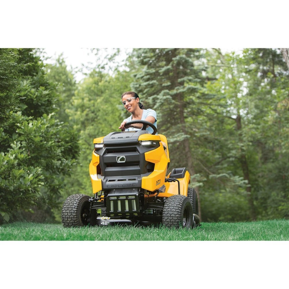 Cub Cadet Enduro XT1 LT42 Intellipower Lawn Tractor - Image 7