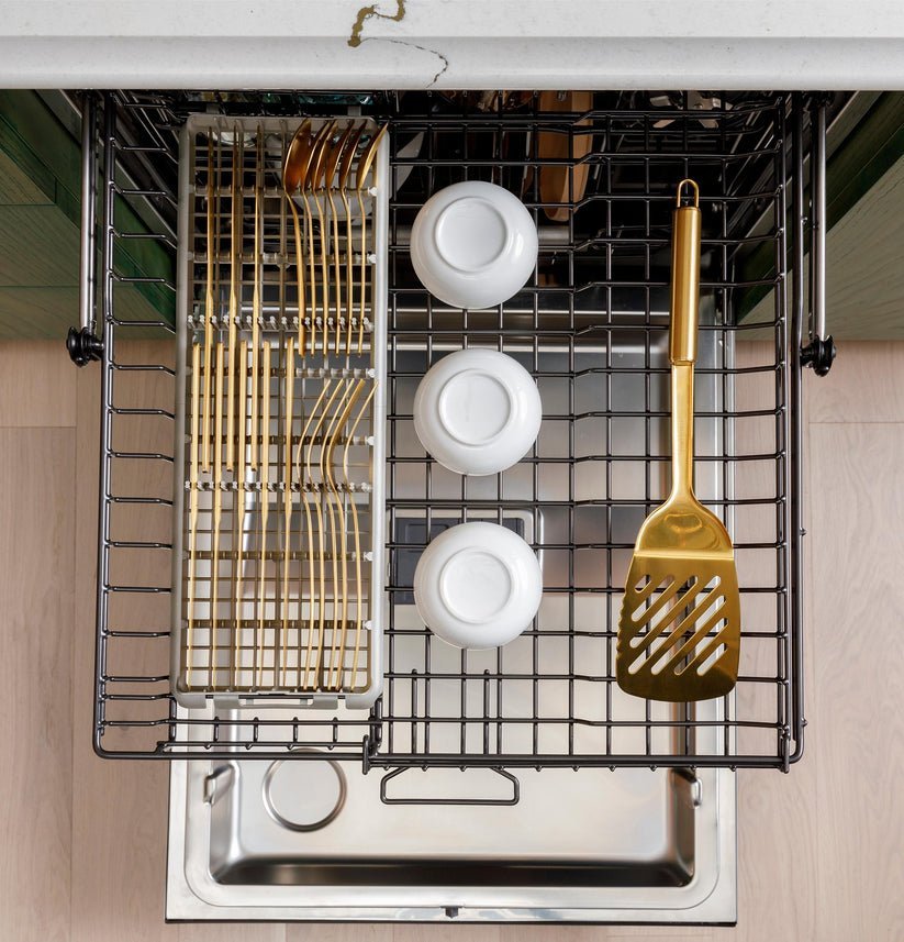 Cafe CDT828P2VS1 CAF(EBACK)™ CustomFit ENERGY STAR Stainless Interior Dishwasher with Ultra Wash & Dry, 42 dBA - Image 4